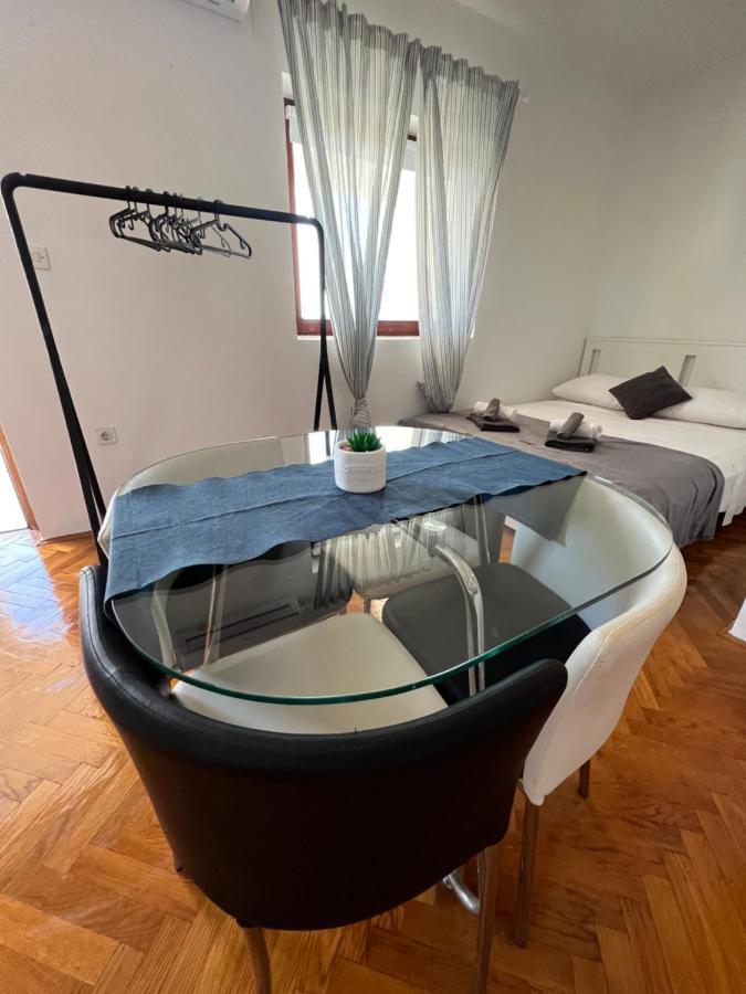 Apartments Antolkovic Уґлян Екстер'єр фото