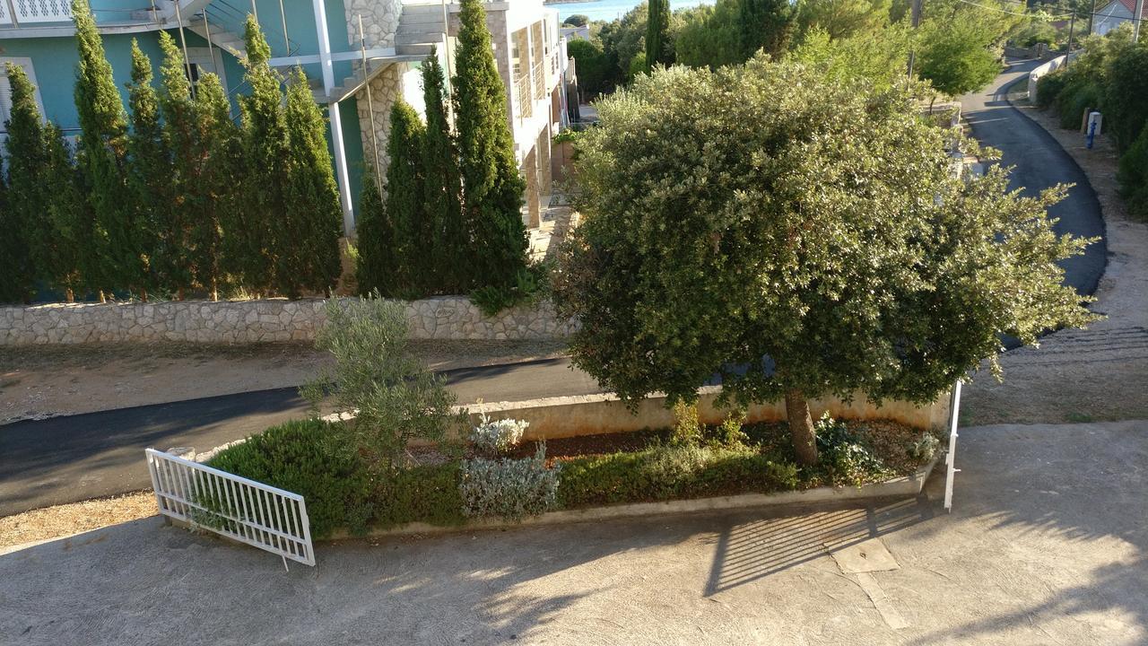 Apartments Antolkovic Уґлян Екстер'єр фото