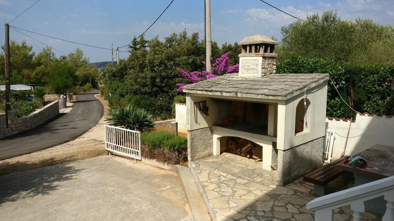 Apartments Antolkovic Уґлян Екстер'єр фото