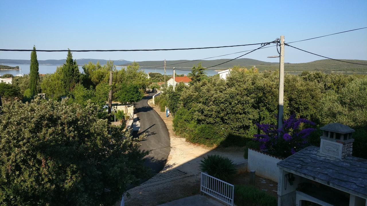 Apartments Antolkovic Уґлян Екстер'єр фото
